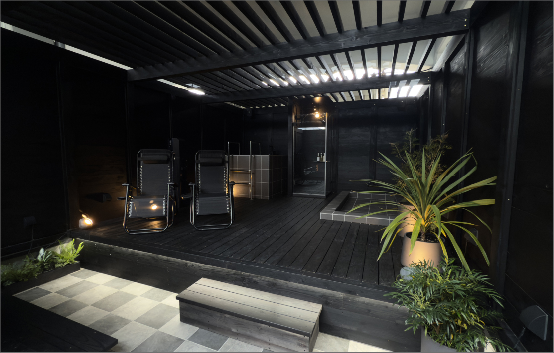 控えめな植栽が添える自然のやすらぎ